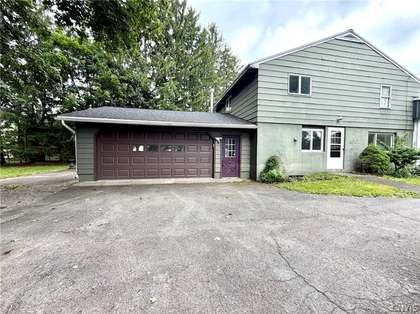 4048A West Rd, Cortland, NY 13045