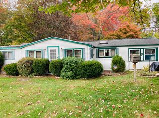 13 Elm Street, Epping, NH 03042