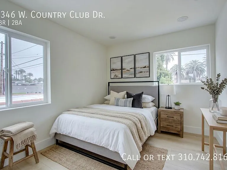4346 W Country Club Dr — Photo 4