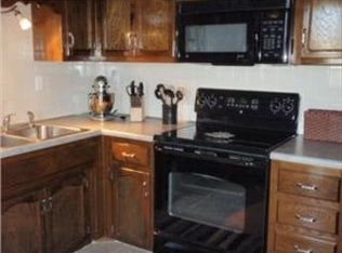 8650 N Chatham Ave, Kansas City, MO 64154
