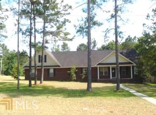 806 King Arthur Dr, Statesboro, GA 30458