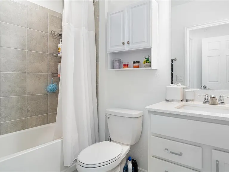 465 Waterford Dr — Photo 40