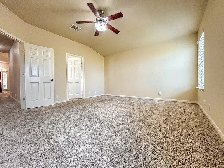 923 Avery Pkwy #2 — Photo 14