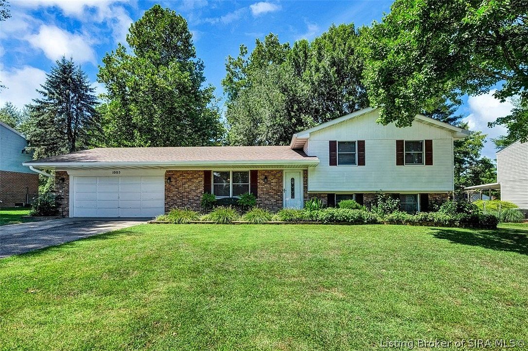 1005 Farmgate Drive, New Albany, IN 47150 | Zillow