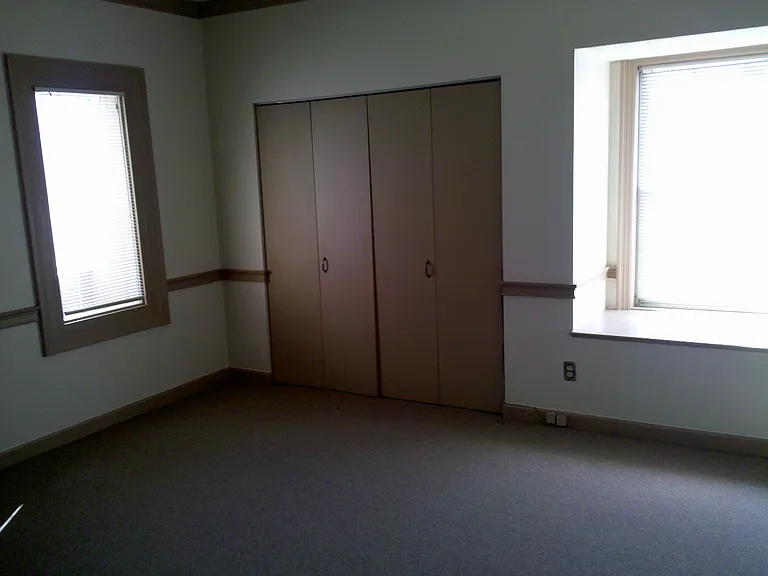 300 W Broome St #200 — Photo 8