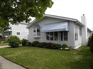 225 18th St, Avalon, NJ 08202