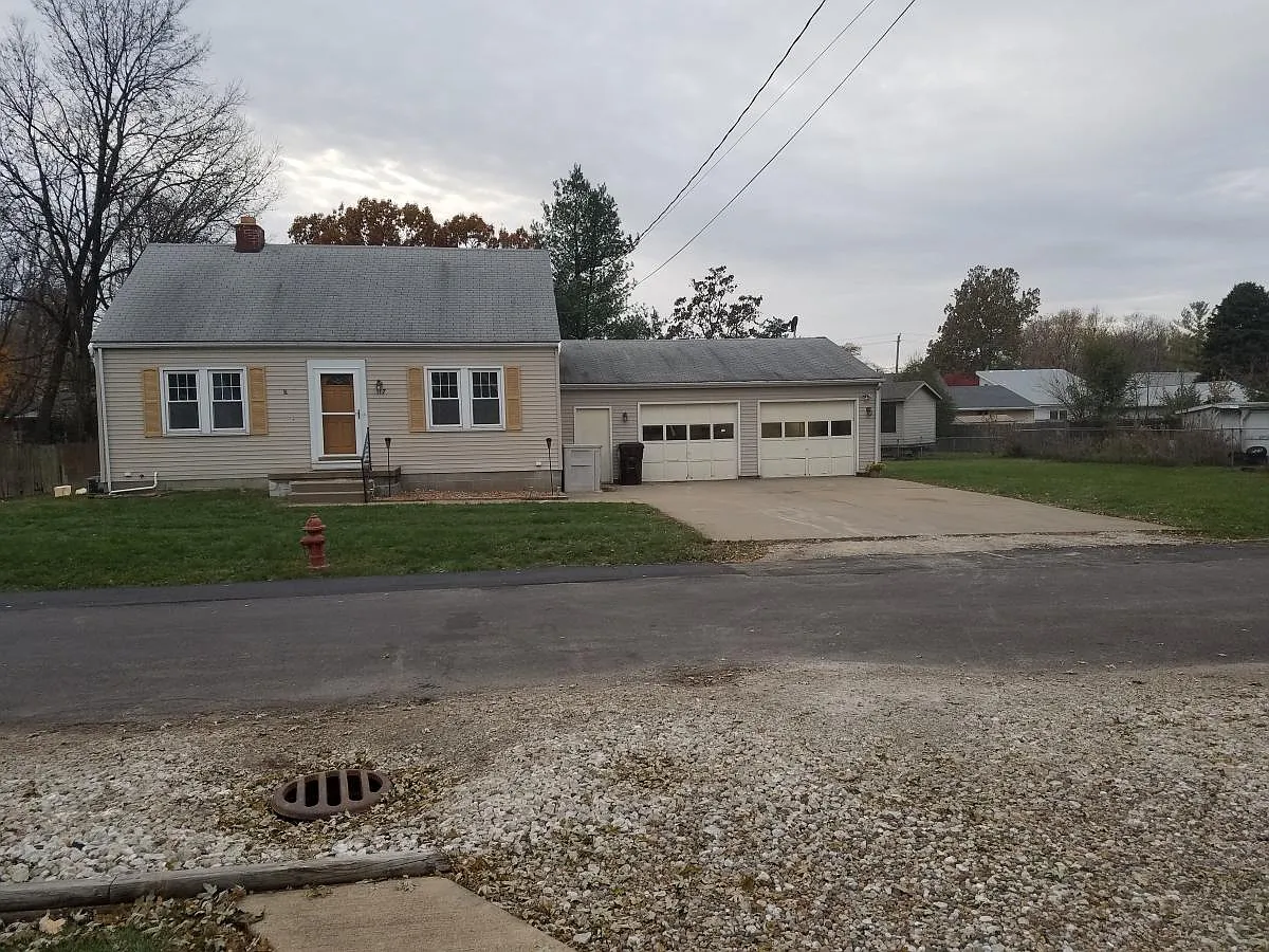 117 Holland Ct photo 1