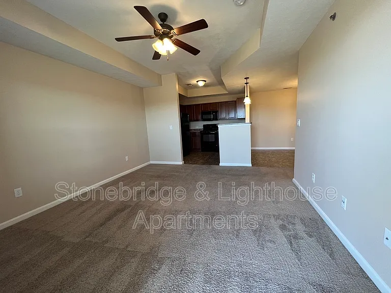 1101 Stonebench Cir — Photo 9