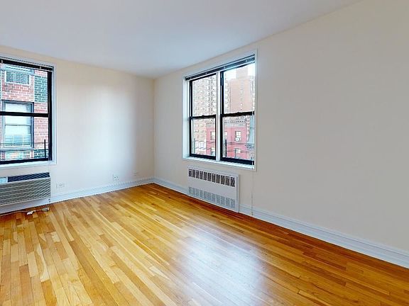 2nd image of 305 W 13th St APT 5H