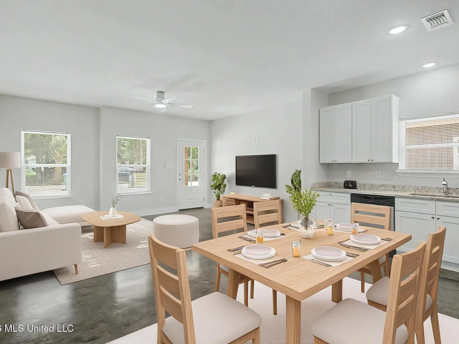 3 bed, 2.0 bath, 1148 sqft, $1,550 — Photo 3