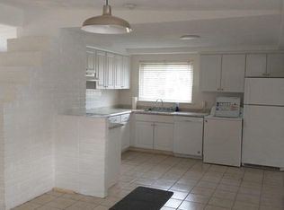 27 Cherry Rd #1A, Framingham, MA 01701