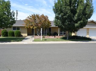 1809 Camden Dr, Modesto, CA 95355