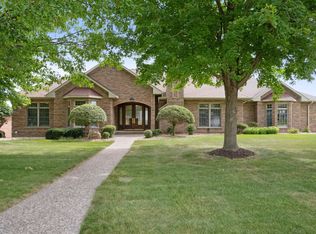 505 Superior St, Farley, IA 52046