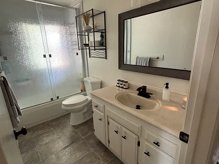 4713 W Willis Ave — Photo 9