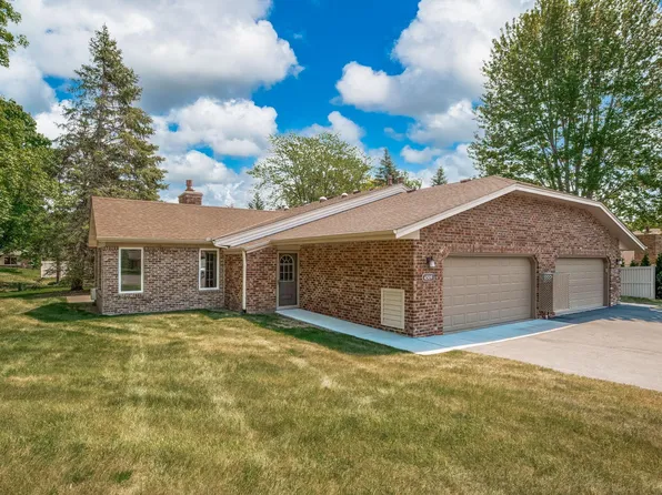 4509 Redwood Cir, Minnetonka, MN 55345