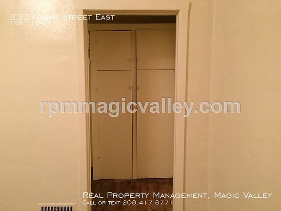 5th image of 233 Idaho St E