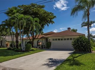 5321 SW 9th Pl, Cape Coral, FL 33914