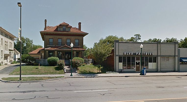 1st image of 2817 Independence Ave