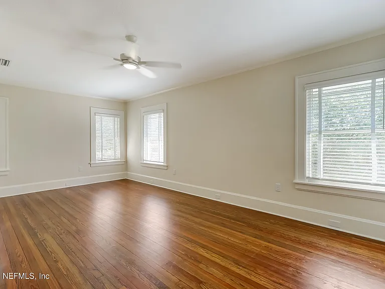 3684 Pine St — Photo 22