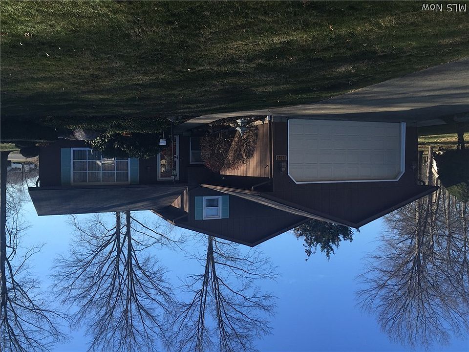 1st image of 4825 Tanglewood Dr