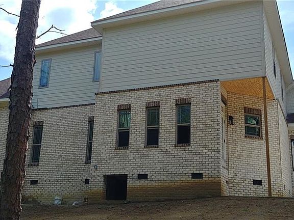 4th image of 3105 Carrbourgh Ct