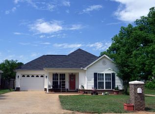211 N Charity Ln, Warner Robins, GA 31088