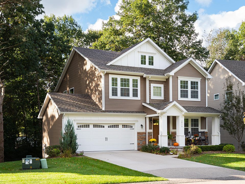 1st image of 2042 Chippewa Dr