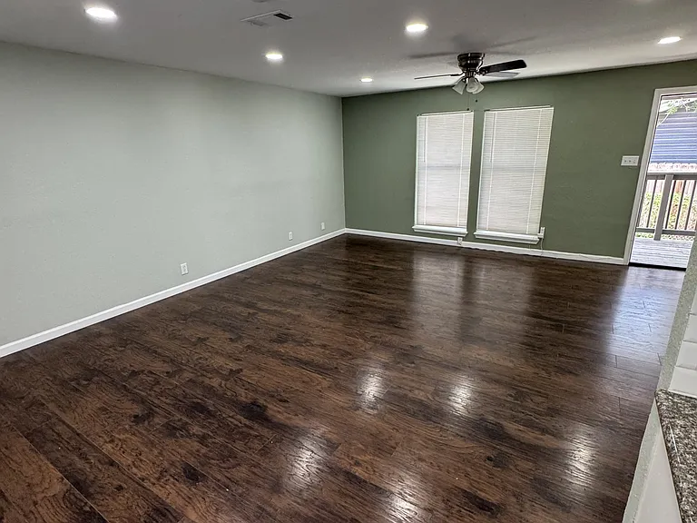 115 Plainview Dr — Photo 21