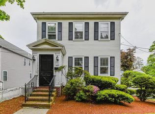 437 High St, Dedham, MA 02026