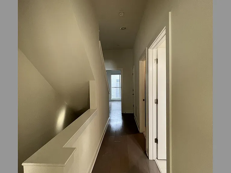 1636 N 5th Ct — Photo 13