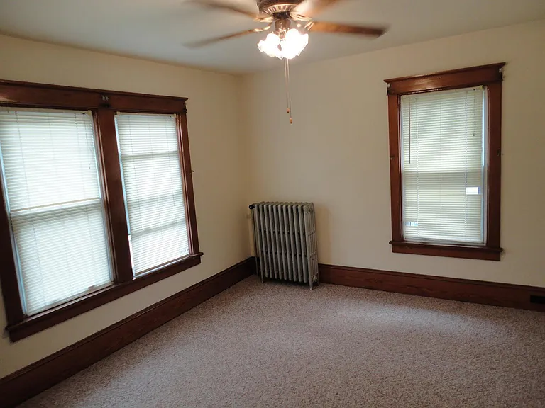 730 Bloom Rd — Photo 16