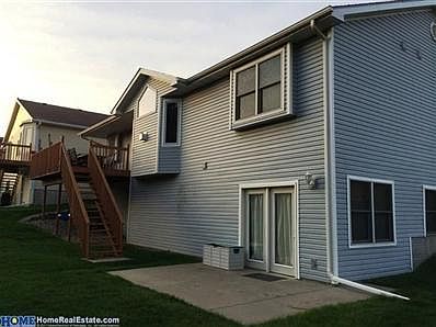3rd image of 3520 W Plum St
