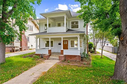 4415 12th St Photo 1
