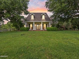 123 Trappey Rd, Carencro, LA 70520