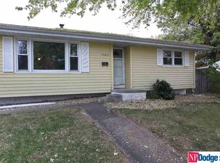 1765 Maenner Dr, Omaha, NE 68114