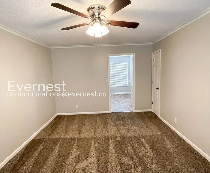 1035 Summerhaven Rd — Photo 17
