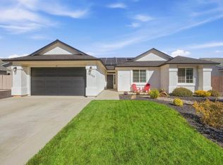 20208 Ballentine Dr, Anderson, CA 96007