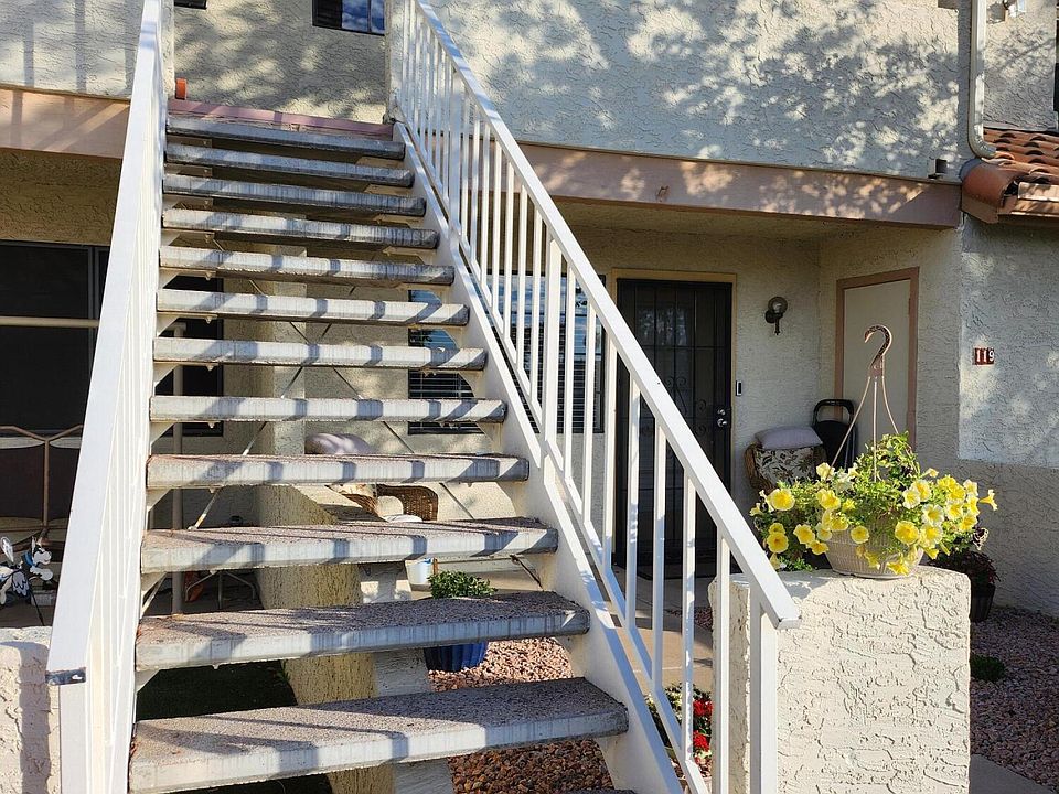 1st image of 19820 N 13TH Avenue #220