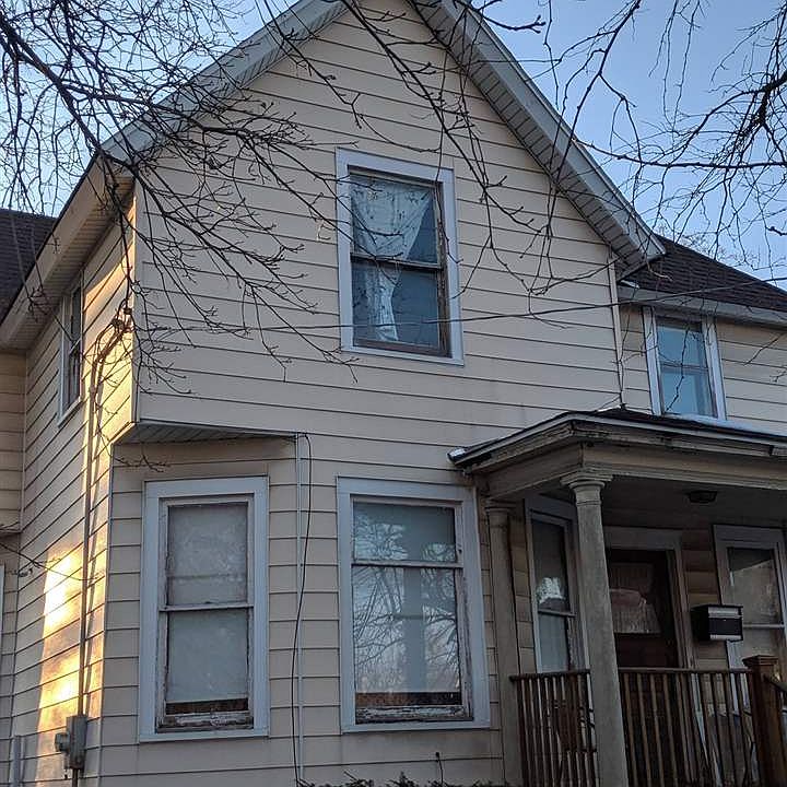 1st image of 222 N Longwood St