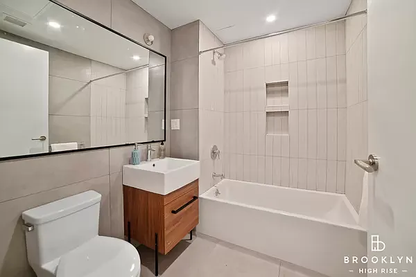 Rented by Brooklyn High Rise LLC | media 8