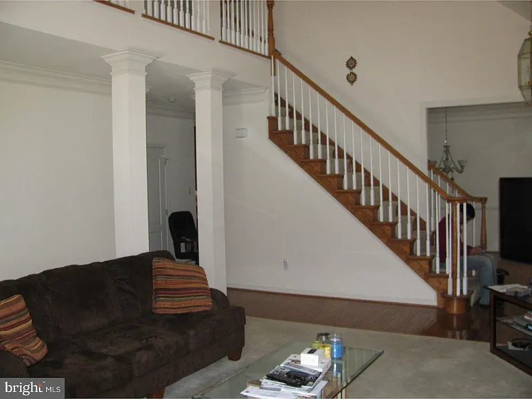 218 Silverbell Ct — Photo 6