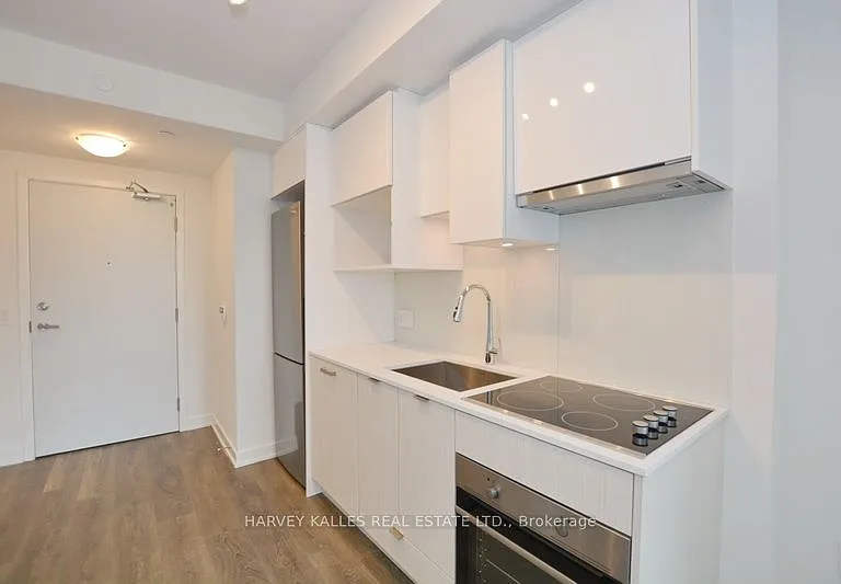 195 Redpath Ave #1413 — Photo 3