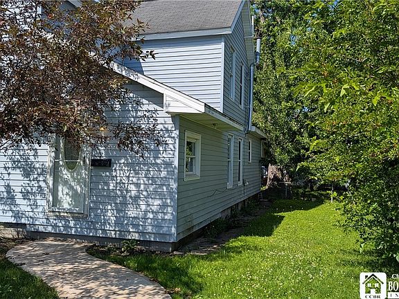 2nd image of 719 Monroe St