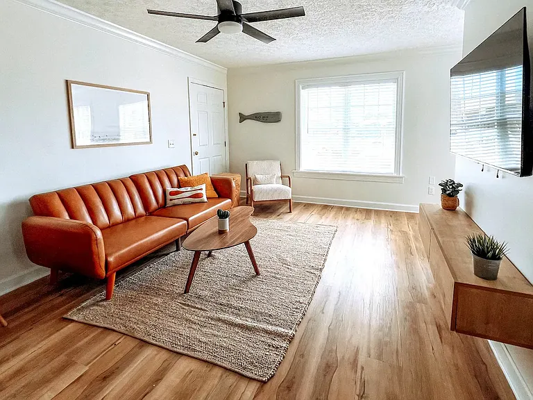22630 Lakeview Dr #22630 — Photo 7