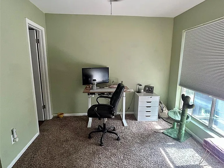 2207 Leon St #209 — Photo 7