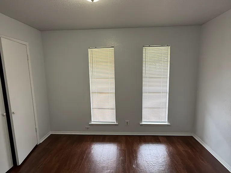 316 Nikki Dr #B — Photo 12
