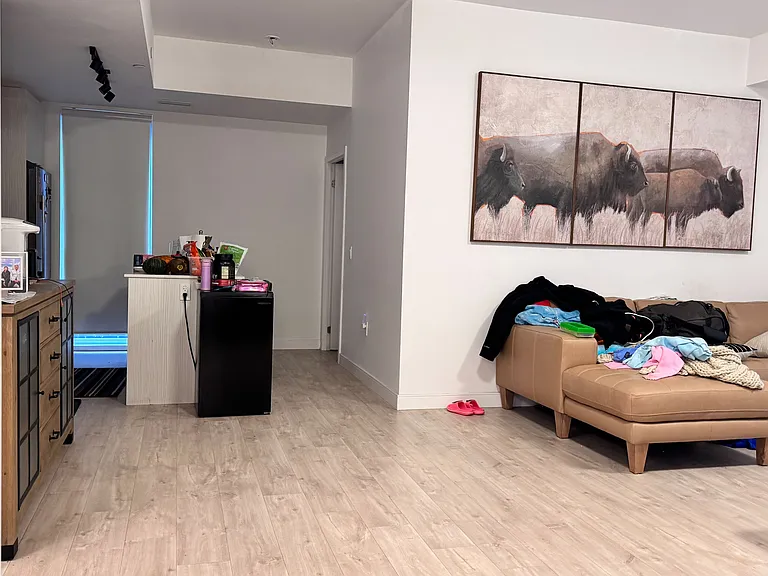176 Clonmore Dr #4 — Photo 5