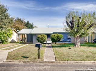 8310 Barranca Ave, San Antonio, TX 78221