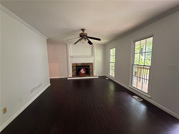 5th image of 3019 Chelsea Ln
