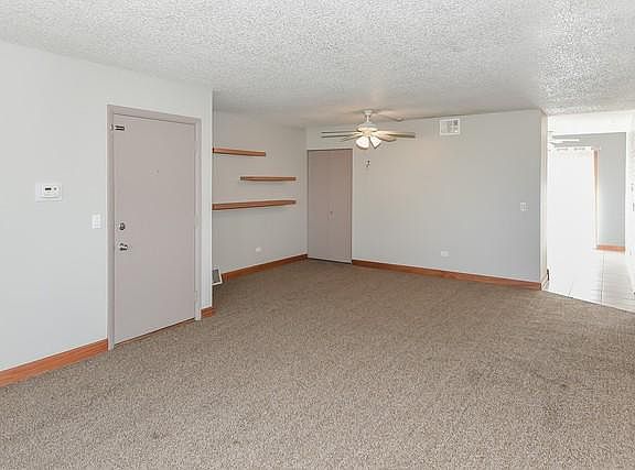 4th image of 1472 Carol Ct APT 3A